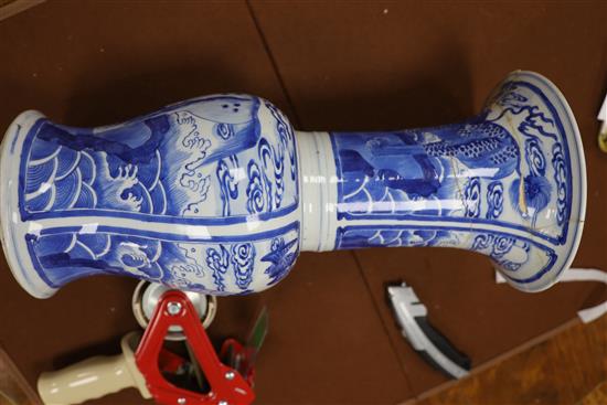 A Chinese blue and white yen-yen vase, Kangxi period, H. 45cm, neck broken and messily re-stuck